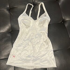 Ruby Ribbon white lace v neck cami